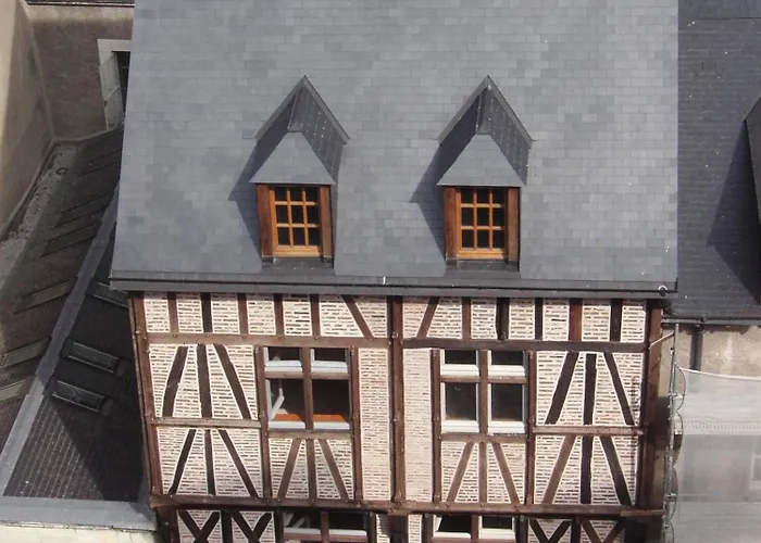 Cosy Studio, At Foot Of - Au Pied Du, Chateau D\'Amboise